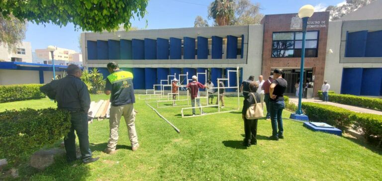 Colapsan gradas en Estomatología; 9 estudiantes heridos