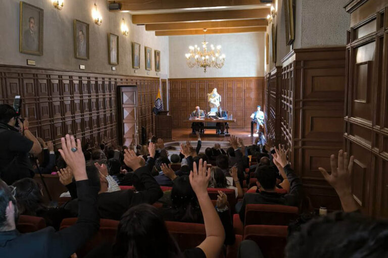 Con normatividad obsoleta, pedían debate entre aspirantes a Rectoría de la UASLP
