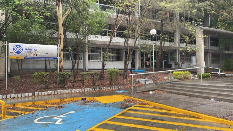 Reanudan actividades en la Facultad del Hábitat
