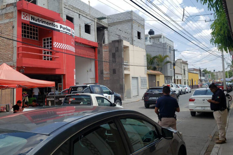 Clausuran negocios de excandidatos rioverdenses