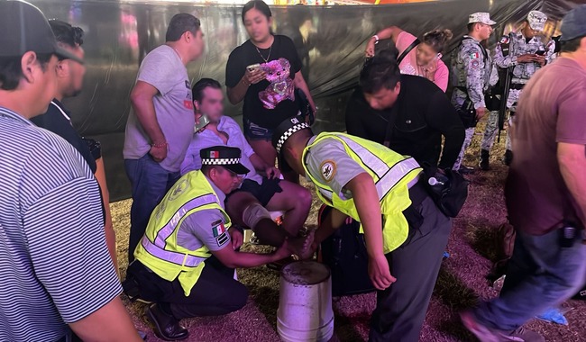 Dos turistas, lesionados por colapso de juego mecánico en Acapulco
