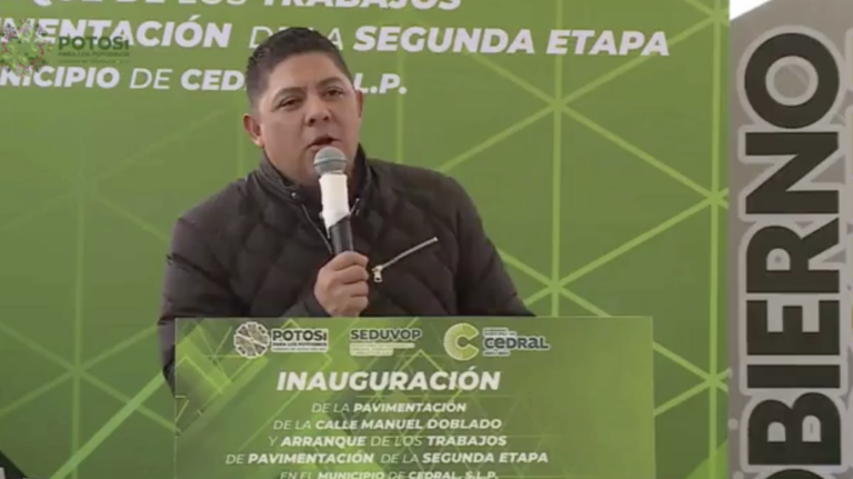A los de la herencia maldita, “¿cómo les voy a dar chamba?”, dice Gallardo… Y sí los ha contratado