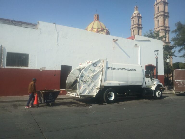 Casi 38 mil toneladas de basura, saldo de las fiestas decembrinas en la capital potosina