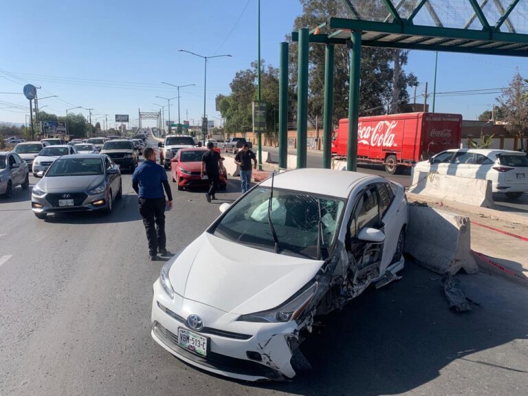 Aparatoso choque frente al Colegio Valladolid