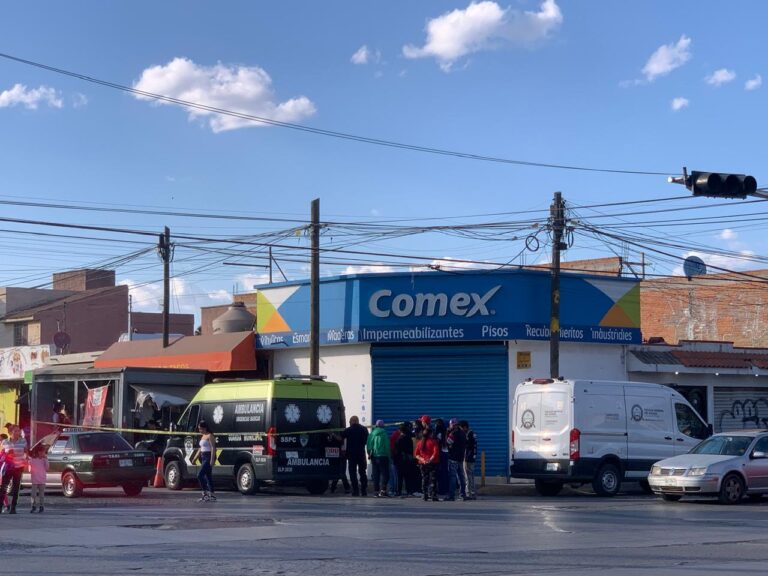 Joven fallece en puesto de carnitas