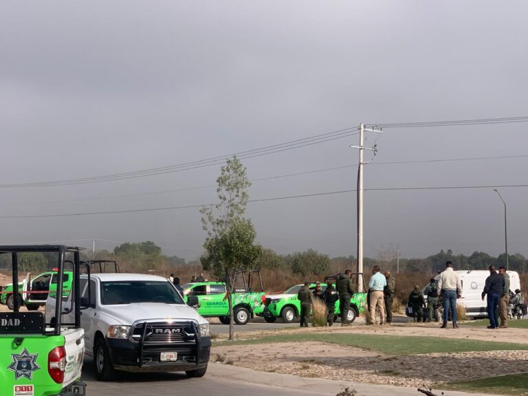 Hallan cadáver quemándose en Soledad de Graciano Sánchez
