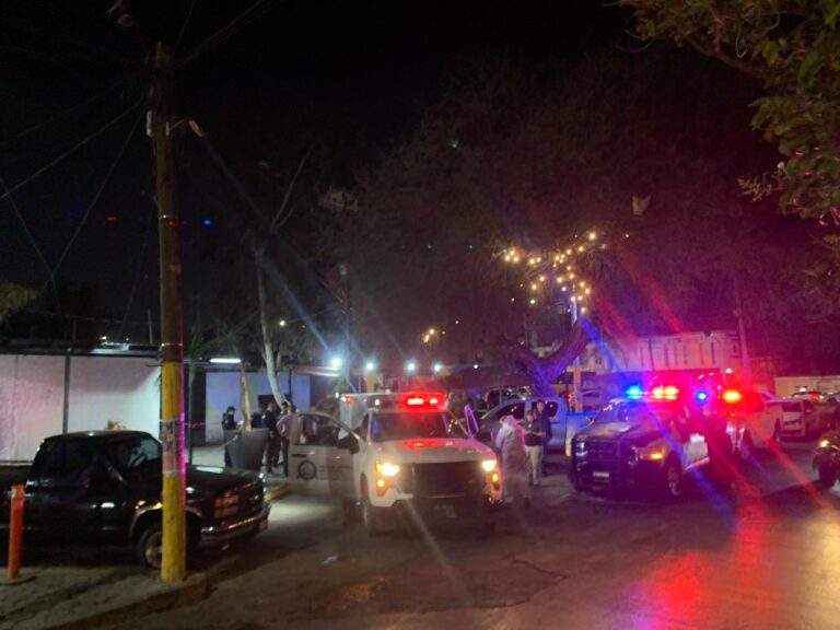 Asesinan a balazos a un hombre en mercado cerca de El Saucito