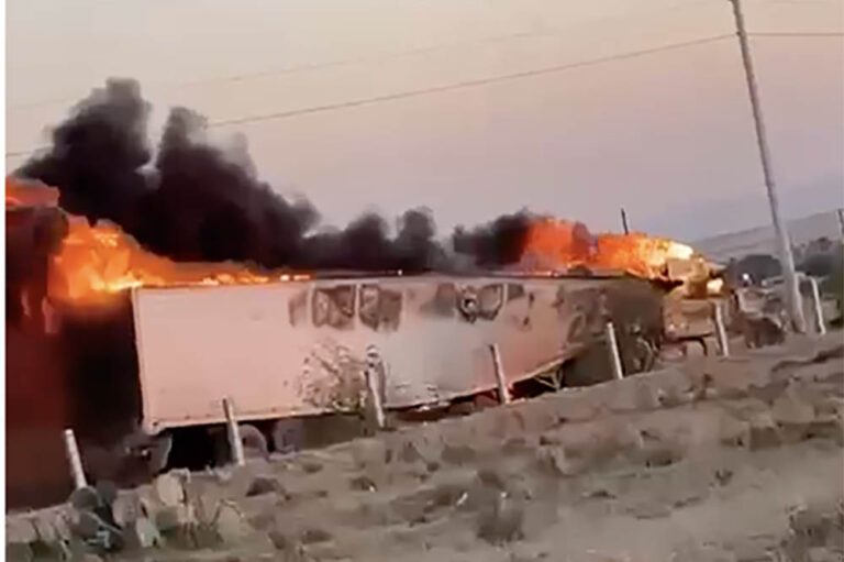 Un muerto y un herido por choque e incendio en la carretera a Guadalajara