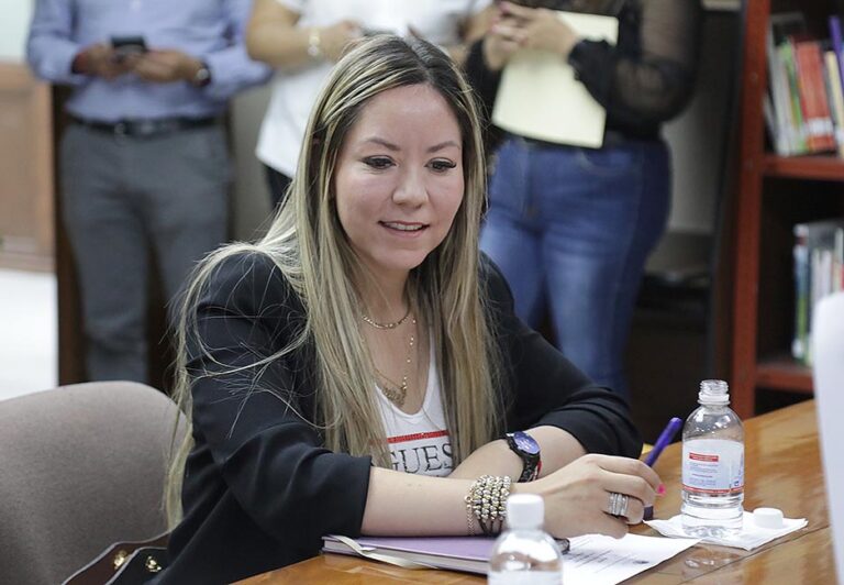 Presentará diputada iniciativa “anticoyotaje”