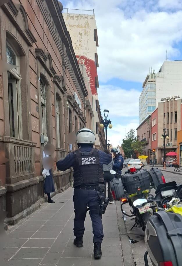 Frustran atraco en boutique de Carranza