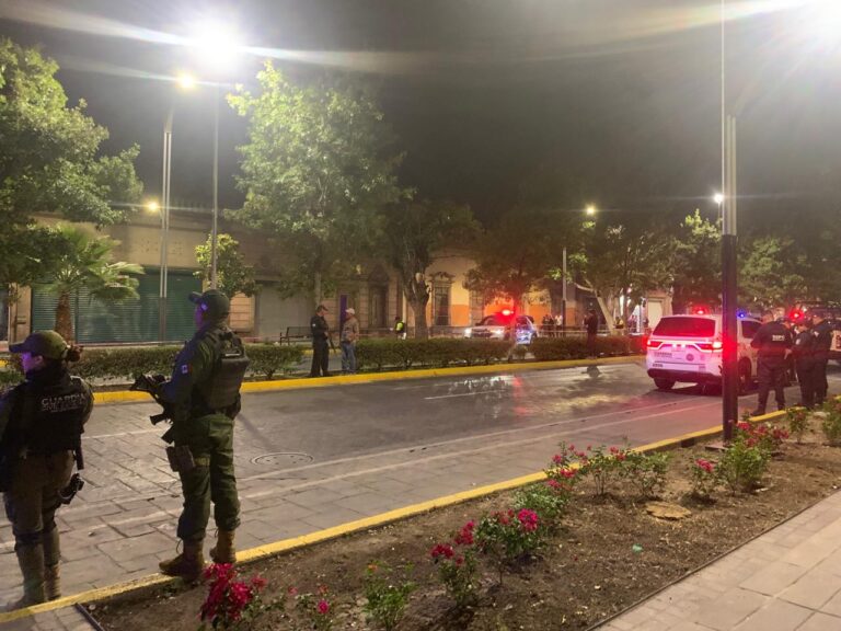 Balean fachada de antro “Glitter” en Carranza; un lesionado
