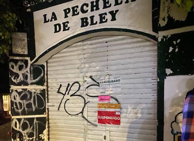 Clausura Comercio cervecería donde ocurrió un mortal ataque armado, en Jacarandas