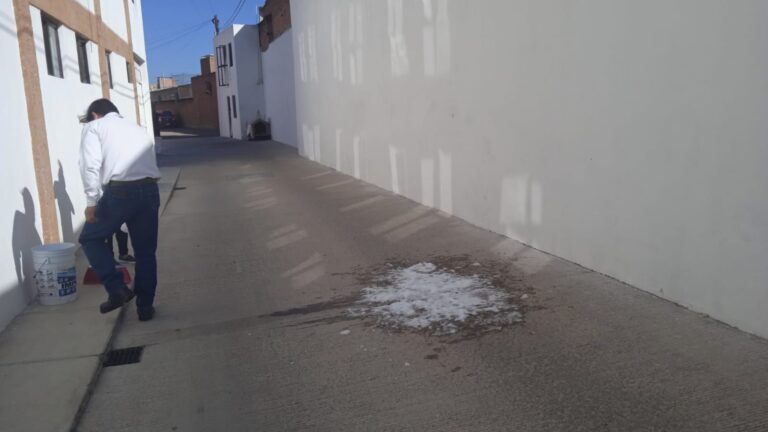 Desalojan centro educativo por fuga de gas cerca de Eje Vial