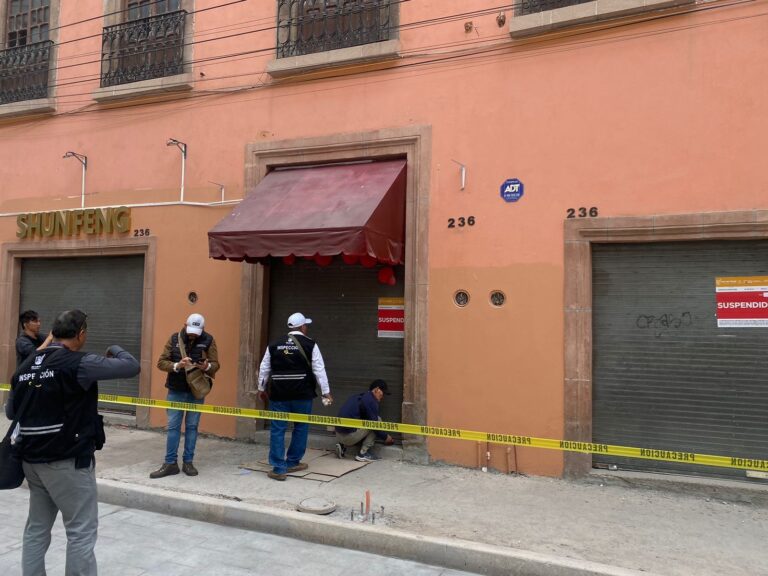 Comercio clausura tienda de artículos chinos