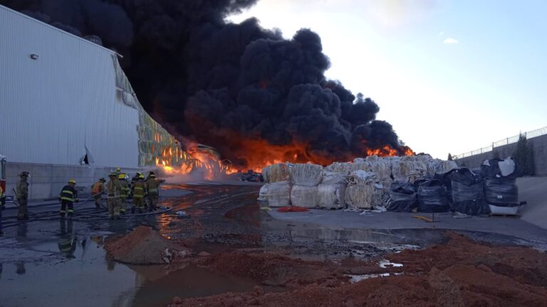 Emite PC recomendaciones por contaminación derivada de mega incendio en la Zona Industrial