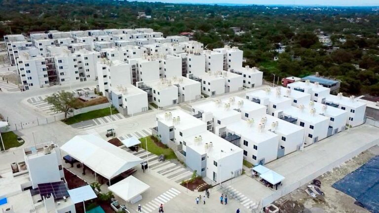 Entregan en Ciudad Valles las primeras “Viviendas del Bienestar”