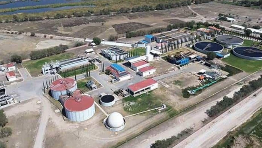 Mediante redes sociales, Comisión Estatal del Agua “balconea” adeudo de Interapas