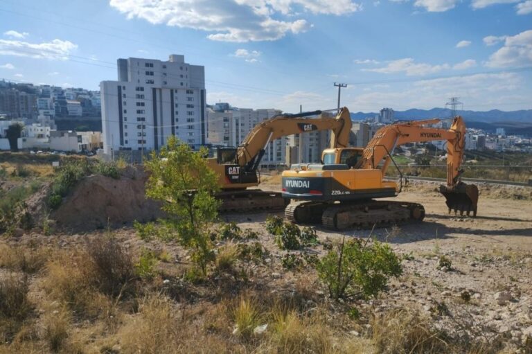 Con recursos propios, la UASLP construirá estacionamiento en la Facultad de Ciencias